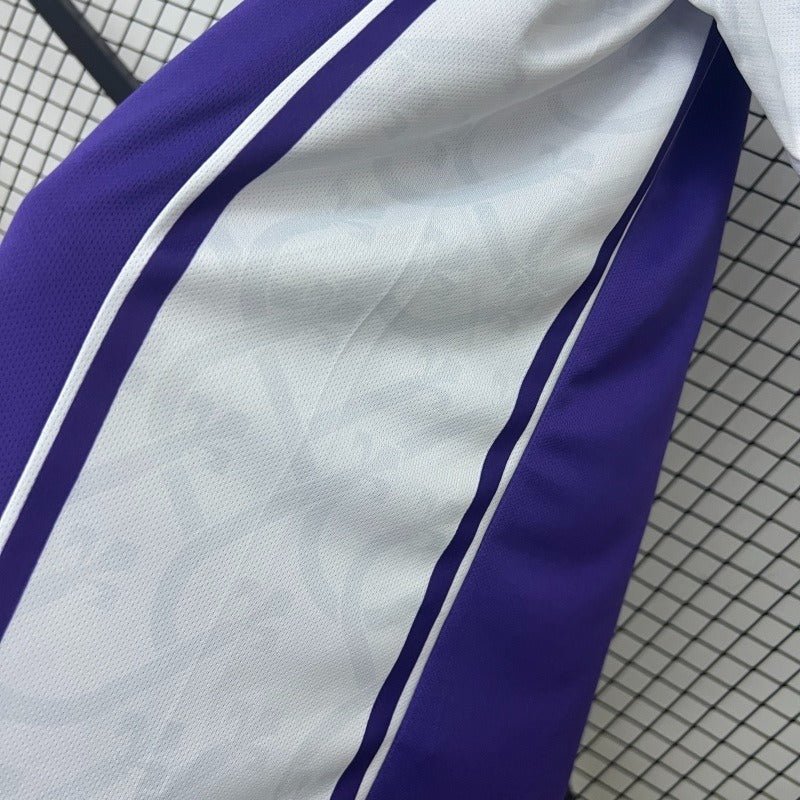 ACF Fiorentina 2025-2026 home image 9