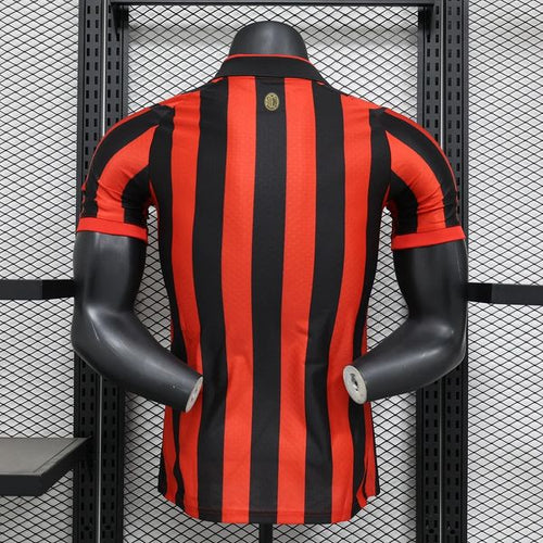 AC Milan 125th anniversary edition player image 2