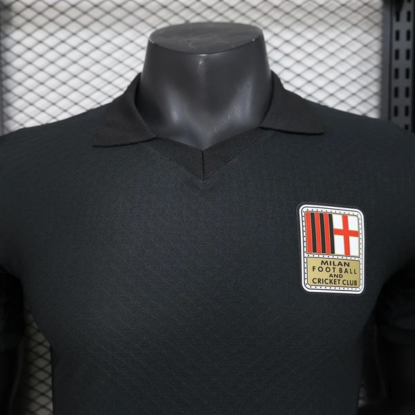 AC Milan 125th anniversary edition player Goalkeeper image 3