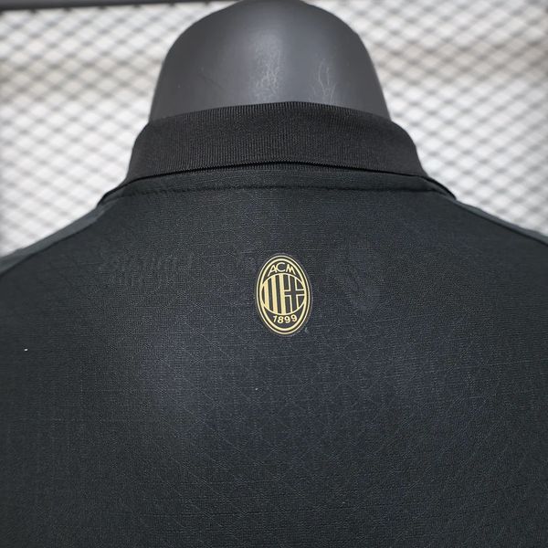 AC Milan 125th anniversary edition player Goalkeeper image 4