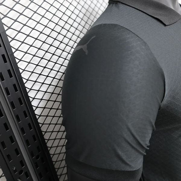 AC Milan 125th anniversary edition player Goalkeeper image 6