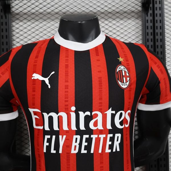AC Milan 2024-2025 home player image 3
