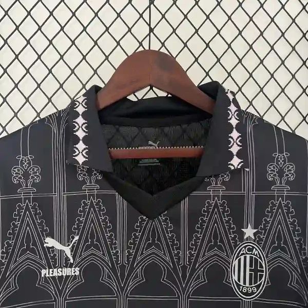 AC Milan 2024-2025 third away image 3