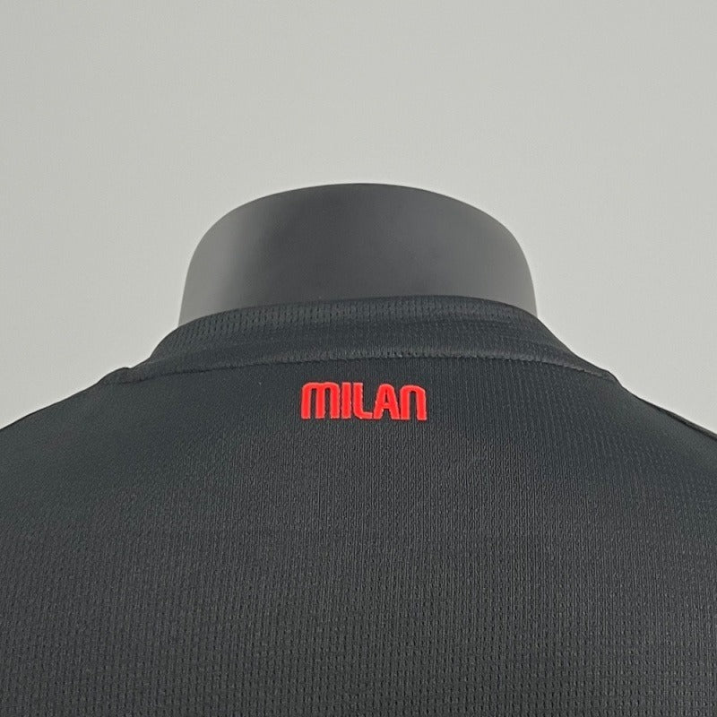 AC Milan 2025-2026 home image 4
