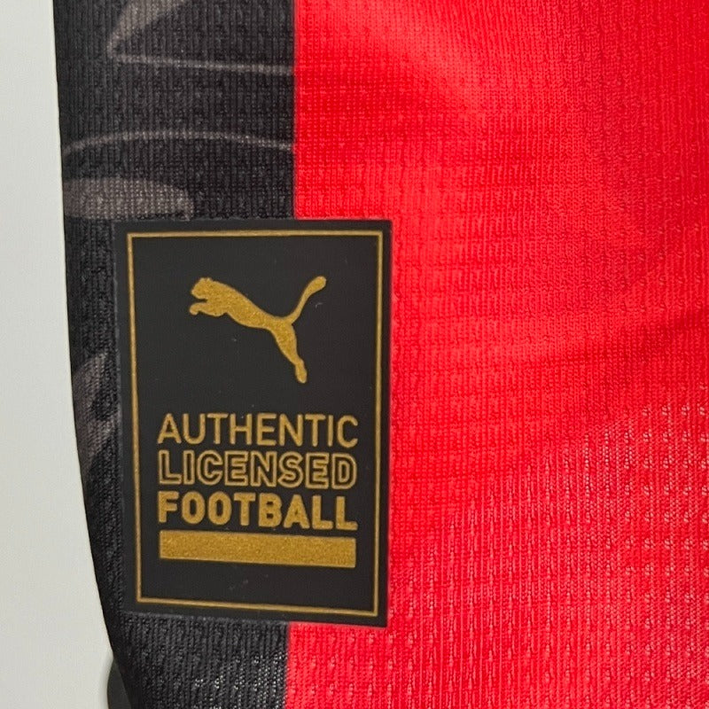 AC Milan 2025-2026 home image 9