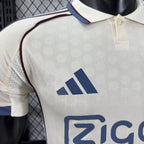 AFC Ajax 2025-2026 Second away player image 5