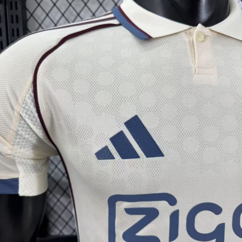 AFC Ajax 2025-2026 Second away player image 5