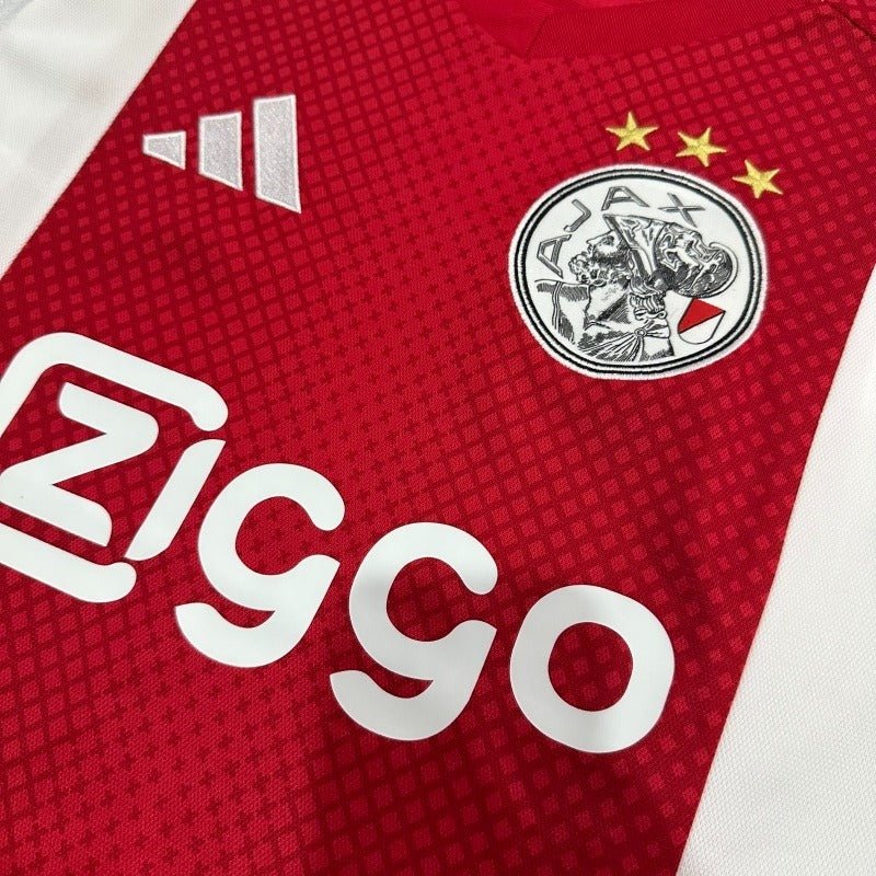 AFC Ajax 2025-2026 home image 4