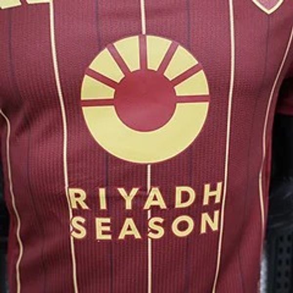 AS Roma 2024-2025 home player image 4
