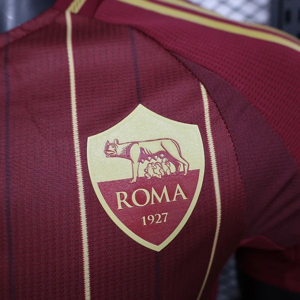 AS Roma 2024-2025 home player image 5