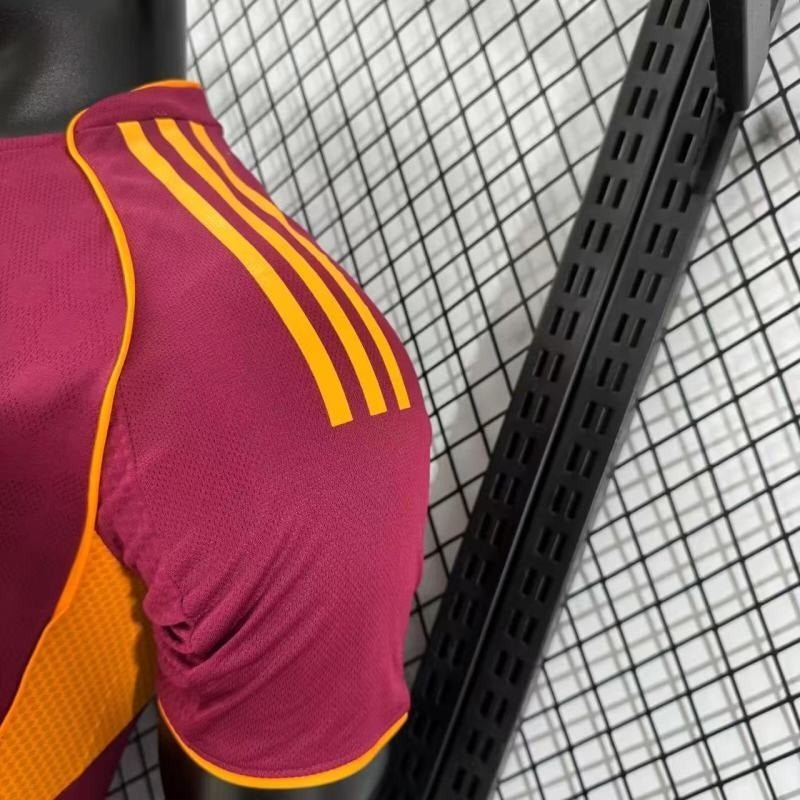 AS Roma 2025-2026 home player image 7