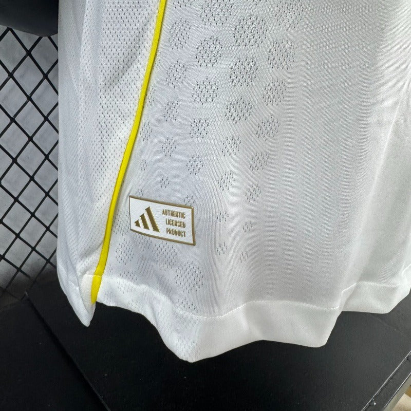 Al-Nassr FC 2025-2026 second away player image 8