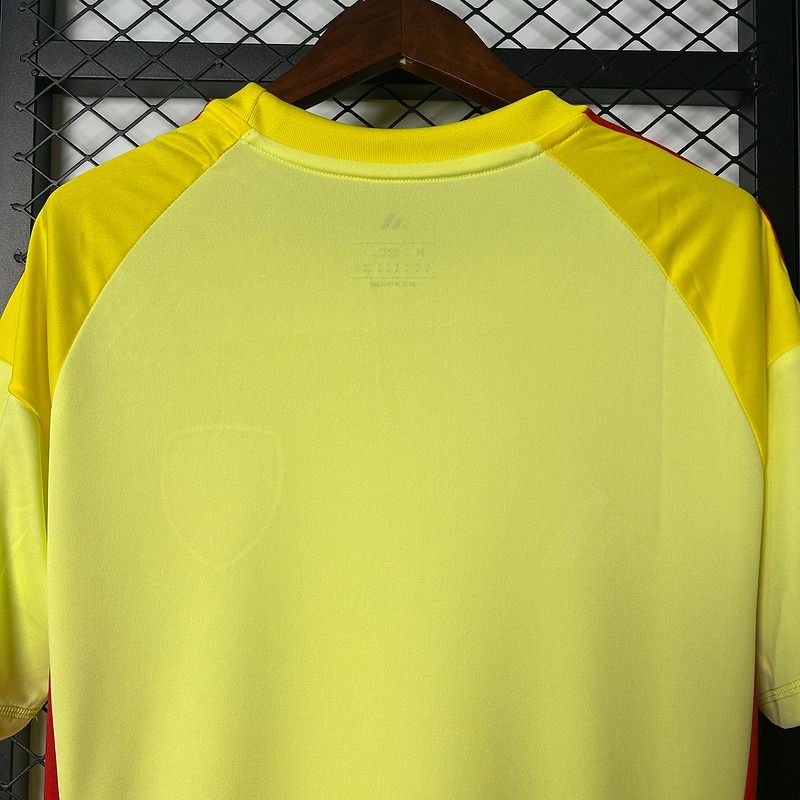 Arsenal FC 2025-2026 goalkeeper image 4