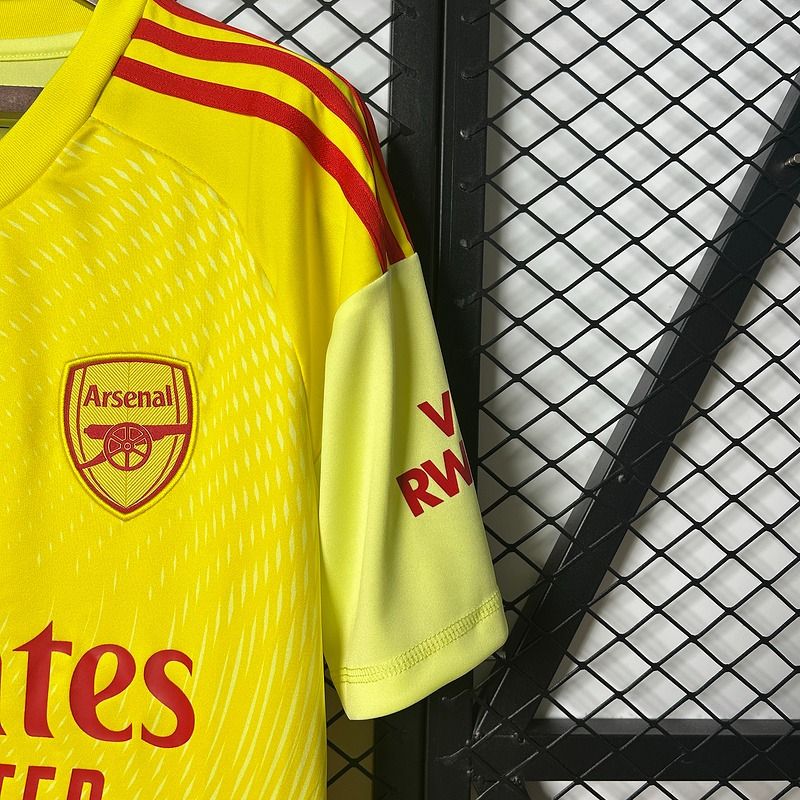 Arsenal FC 2025-2026 goalkeeper image 6