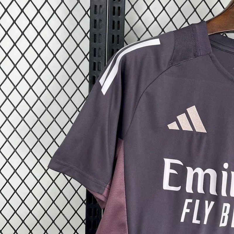 Arsenal FC 2025-2026 training jersey image 3