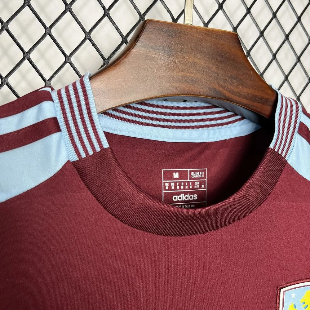 Aston Villa 2024-2025 home image 4