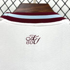 Aston Villa 2025-2026 third away image 4