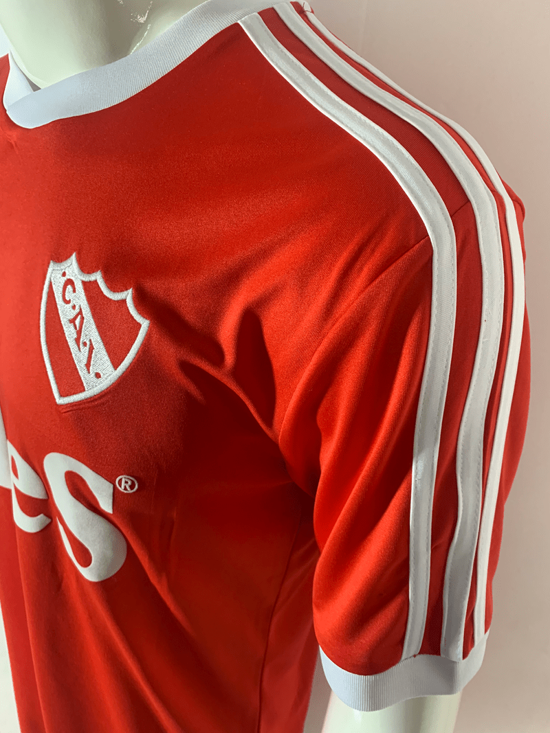 Atl?tico Independiente 1989-1990 home image 4