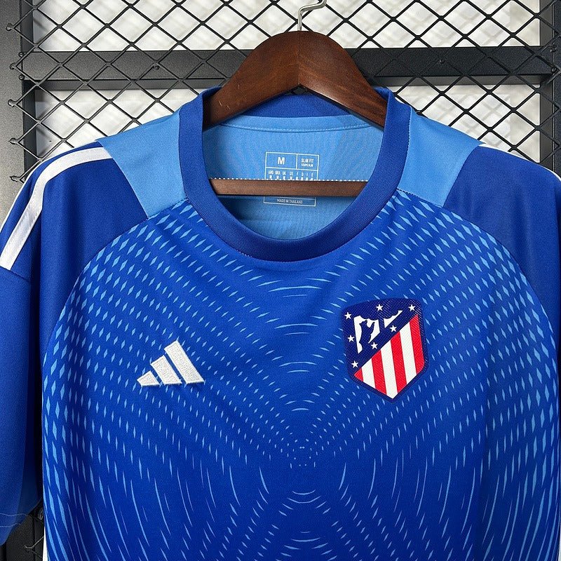 Atletico Madrid 2025-2026 Goalkeeper image 3