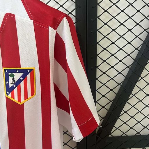 Atletico Madrid 2025-2026 home image 6