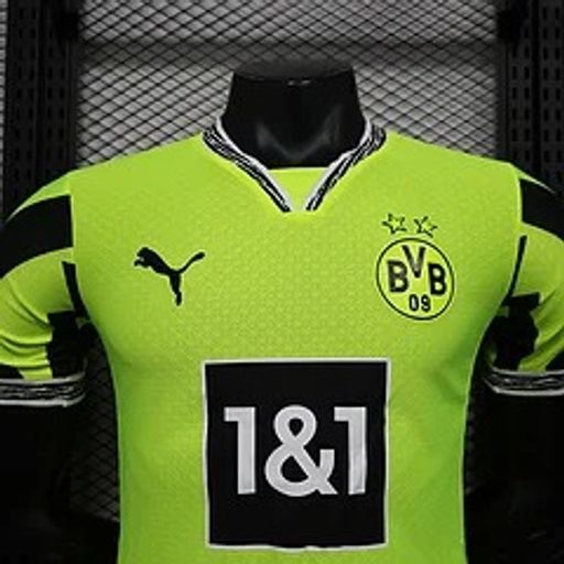 BVB Dortmund 2025-2026 Special Edition player image 3