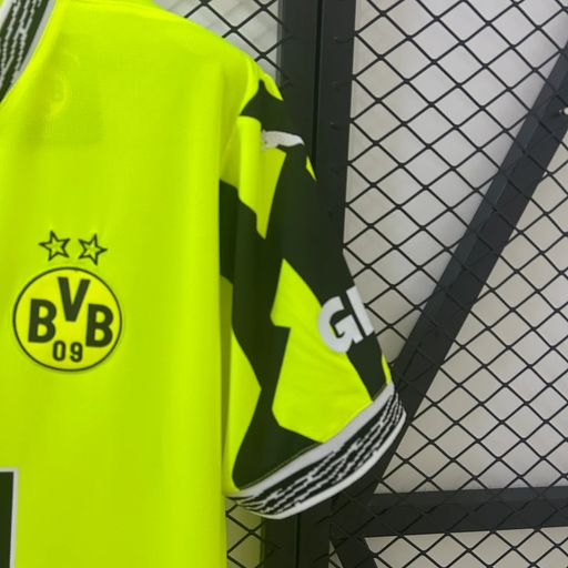 BVB Dortmund 2025-2026 special edition green image 6