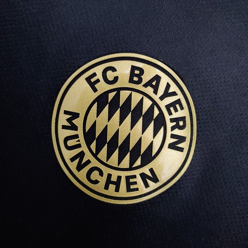 Bayern M?nchen 2021-2022 away image 5