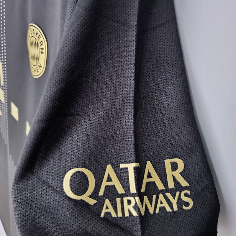 Bayern M?nchen 2021-2022 away image 8
