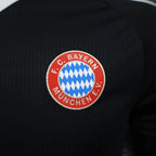 Bayern M?nchen 2024-2025 Goalkeeper player image 5