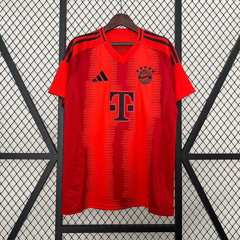 Bayern M?nchen 2024-2025 home