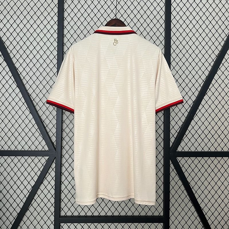 Bayern M?nchen 2024-2025 third away image 2