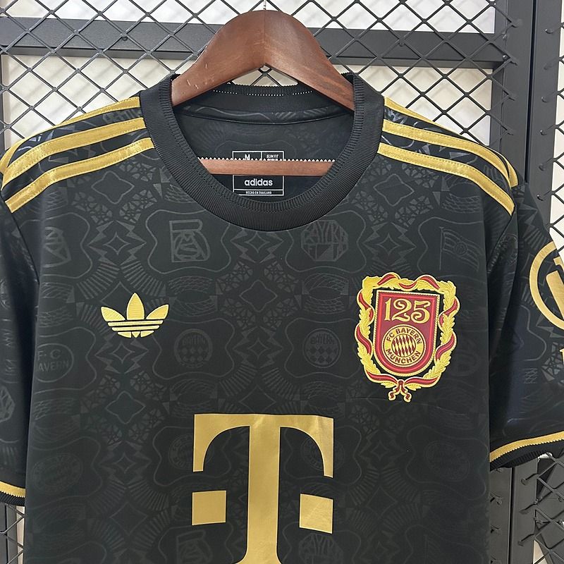 Bayern M?nchen 2025-2026 125th Anniversary image 3