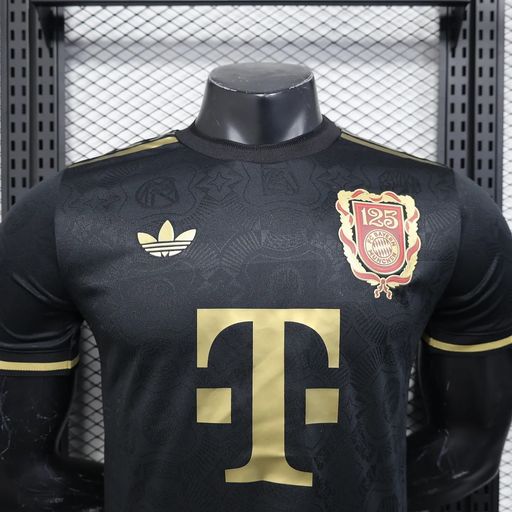Bayern M?nchen 2025-2026 125th Anniversary player black image 3
