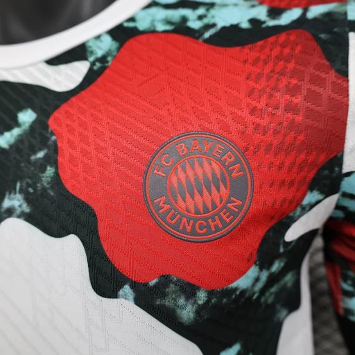 Bayern M?nchen 2025-2026 Special Edition player image 6
