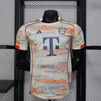 Bayern M?nchen 2025-2026 away player