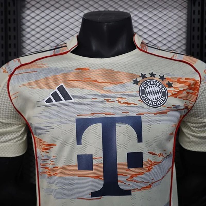 Bayern M?nchen 2025-2026 away player image 3