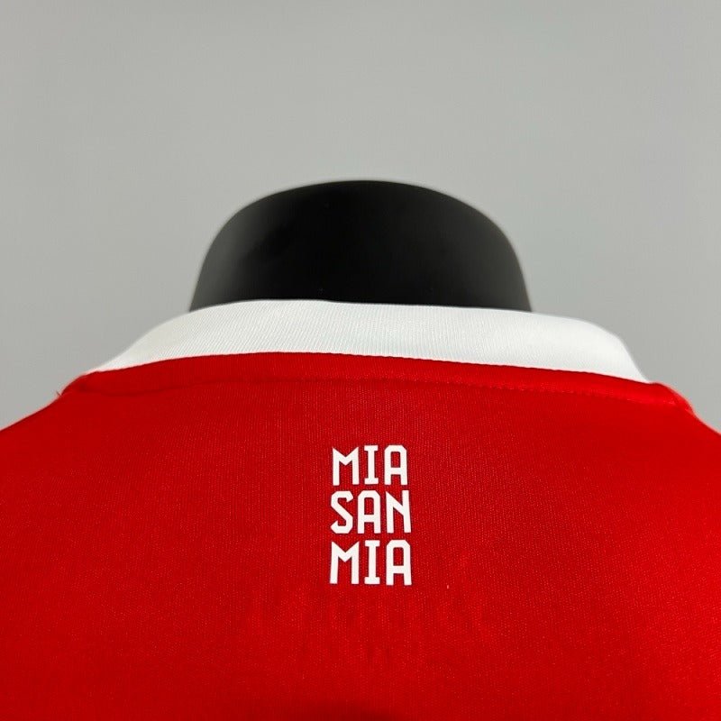 Bayern M?nchen 2025-2026 home image 4