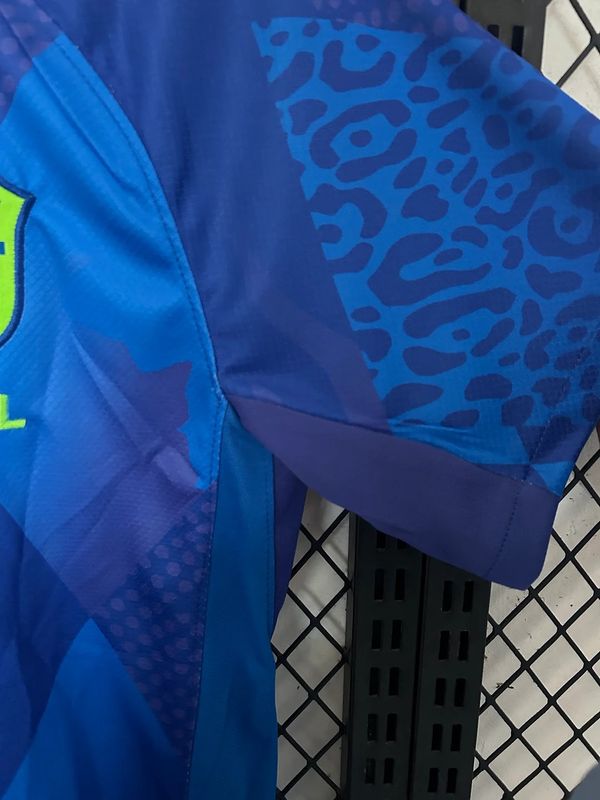 Brazil national 2025-2026 away image 6