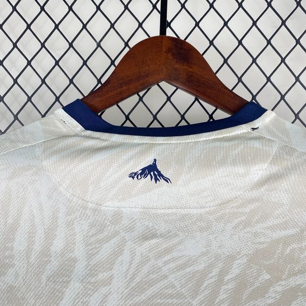 CA Osasuna 2024-2025 away image 4