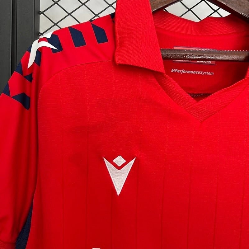 CA Osasuna 2025-2026 home image 3
