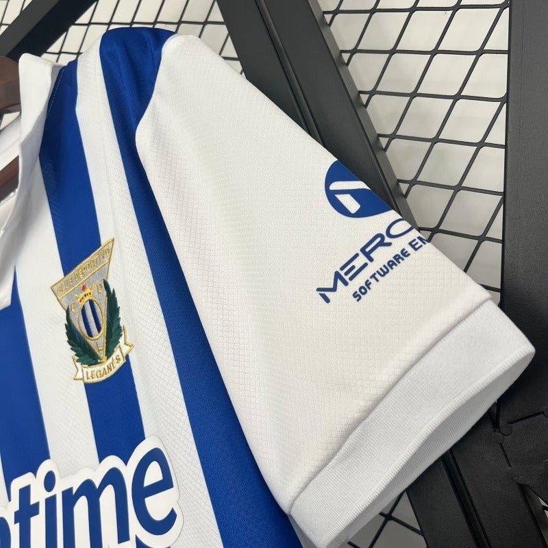 CD Legan?s 2025-2026 home image 6