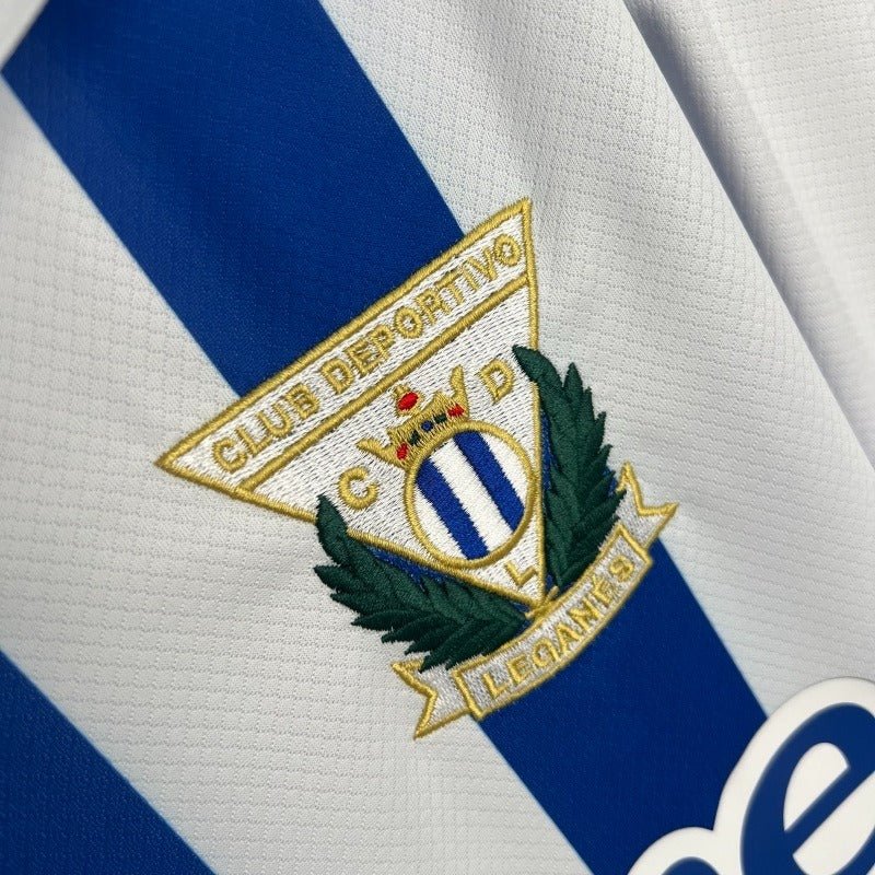 CD Legan?s 2025-2026 home image 9