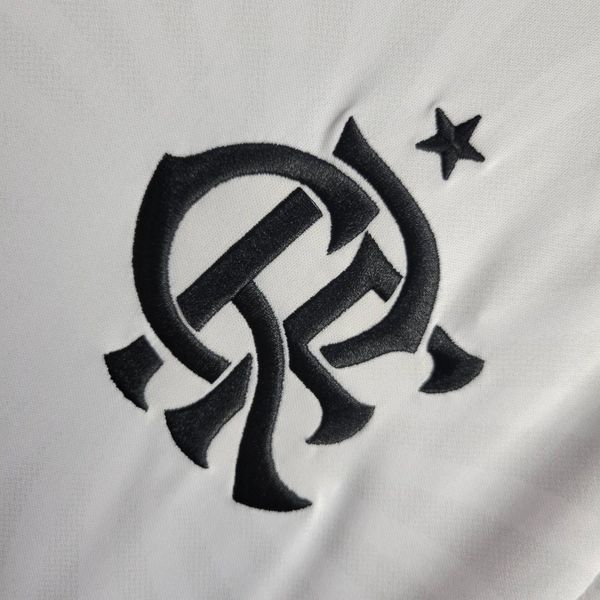 CR Flamengo 2024-2025 away image 7