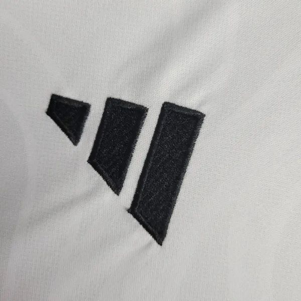 CR Flamengo 2024-2025 away image 8