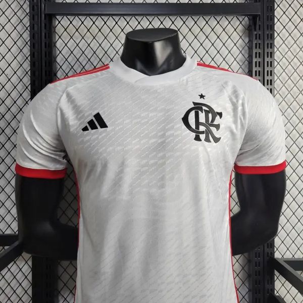 CR Flamengo 2024-2025 away player image 3