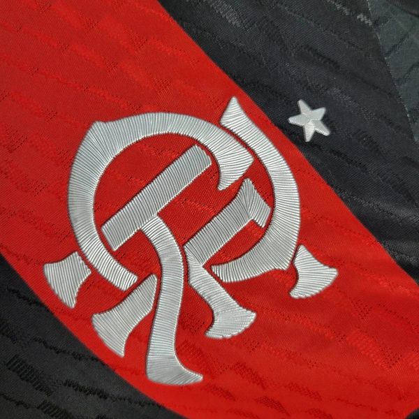 CR Flamengo 2024-2025 home player image 7