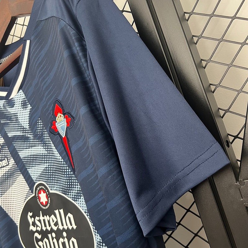 Celta Vigo 2025-2026 away image 7
