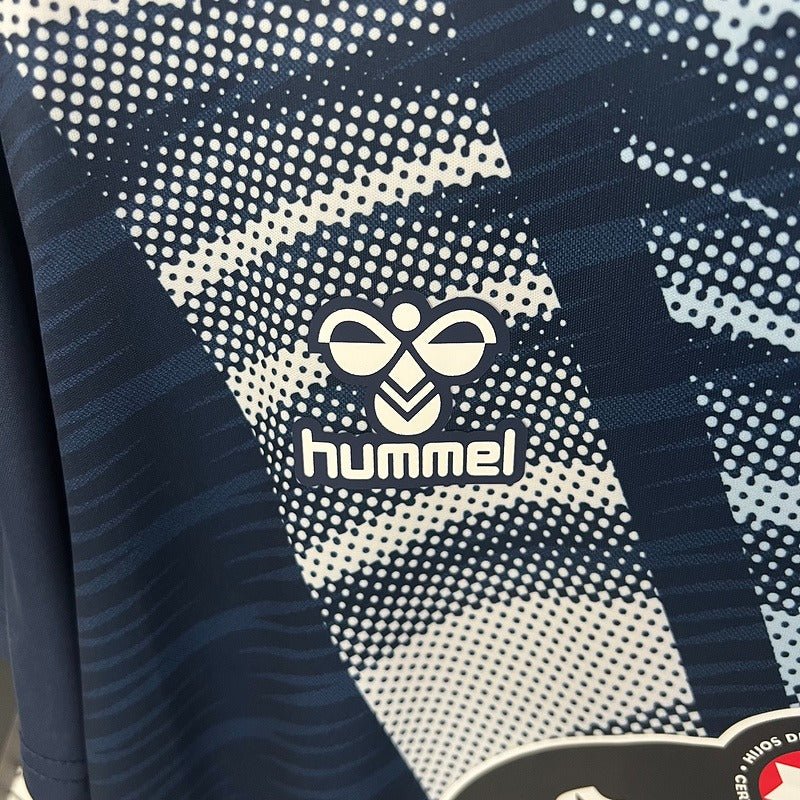Celta Vigo 2025-2026 away image 9