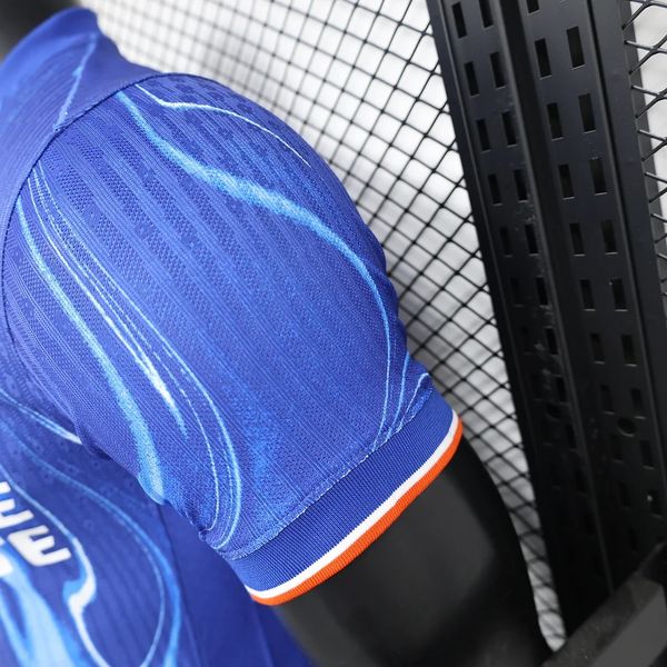 Chelsea FC 2024-2025 home player image 5