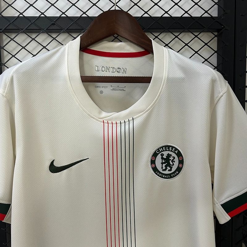 Chelsea FC 2025-2026 away image 3